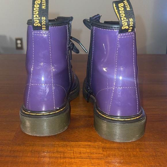 Dr. Marten Youth 1460 Purple Zip/Lace Boots. U.S. 3. - Picture 7 of 16